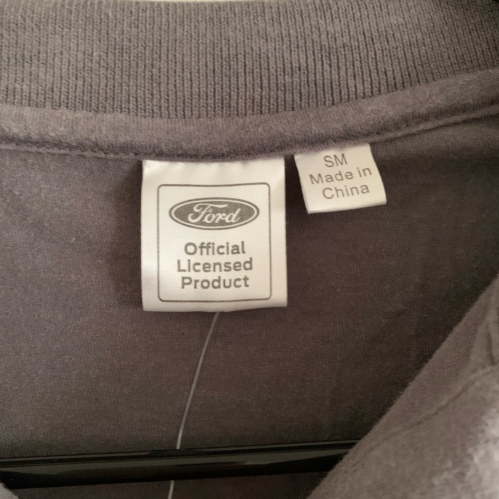 Ford crop top - Picture 3 of 4